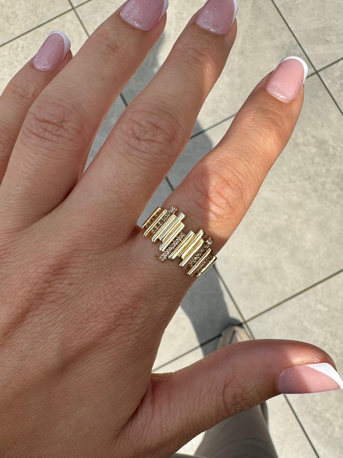 ZIGZAG RING